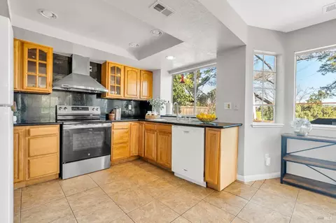 108 Crownpointe Dr, Vallejo, CA 94591 photo 9