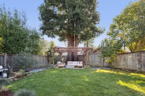 54 Woodside Ln, Mill Valley, CA 94941 photo 3
