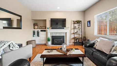 111 Oretsky Way, Cotati, CA 94931 photo 18