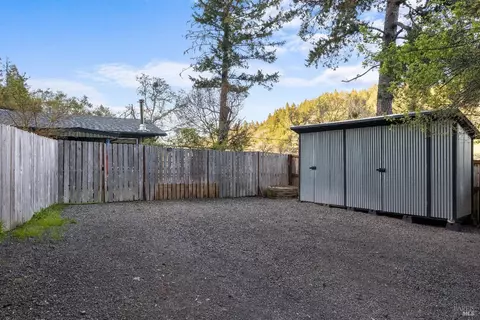Exterior - 16300 Black Bart Dr, Willits, CA 95490 photo 15 of 16