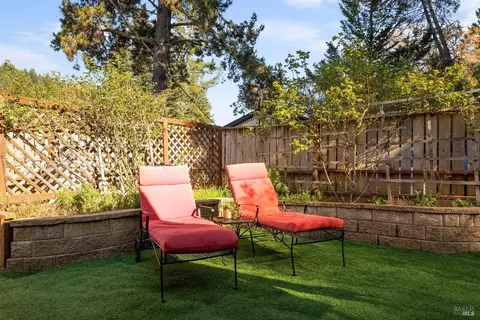 Exterior - 16300 Black Bart Dr, Willits, CA 95490 photo 5 of 16