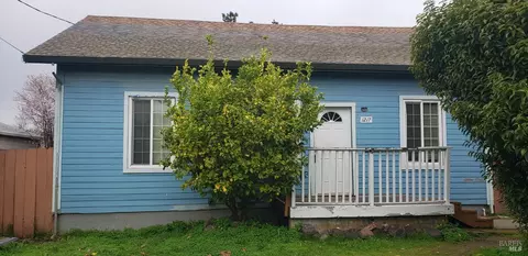 1217 Deturk Ave, Santa Rosa, CA 95404