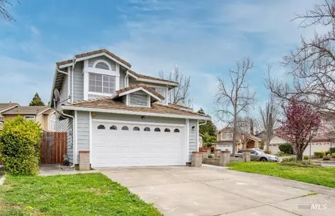 300 Knights Cir, Vallejo, CA 94591 photo 33