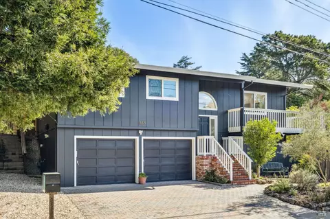 835 Chamberlain Ct, Mill Valley, CA 94941