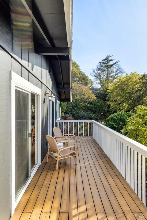 835 Chamberlain Ct, Mill Valley, CA 94941 photo 6