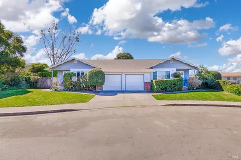 1537 Lynn Ct, Santa Rosa, CA 95405