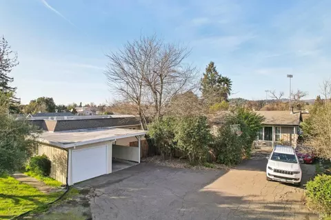 3129 Hoen Ave, Santa Rosa, CA 95405