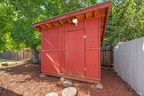Exterior - 540 W A St, Dixon, CA 95620 photo 22 of 30