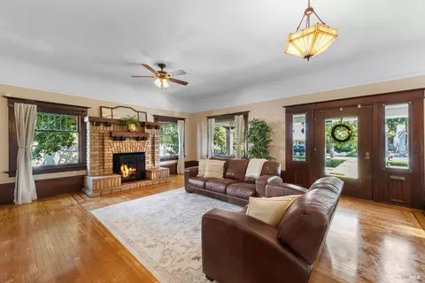 Living - 540 W A St, Dixon, CA 95620 photo 1 of 12