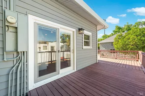 Exterior - 540 W A St, Dixon, CA 95620 photo 12 of 30