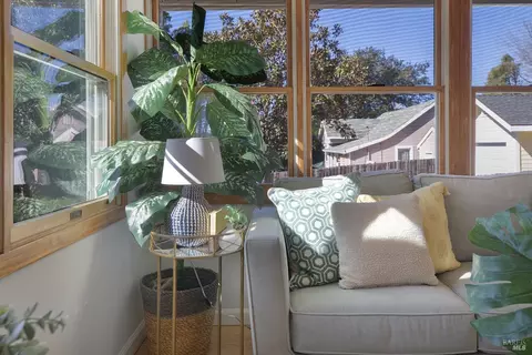 228 1st St, Napa, CA 94559 photo 5