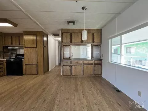460 E 460 E Gobbi St #59, Ukiah, CA 95482 photo 4