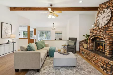 126 Merner Dr, Windsor, CA 95492 photo 8