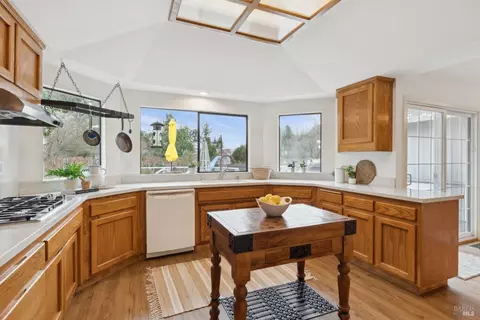 126 Merner Dr, Windsor, CA 95492 photo 12