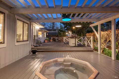 126 Merner Dr, Windsor, CA 95492 photo 38