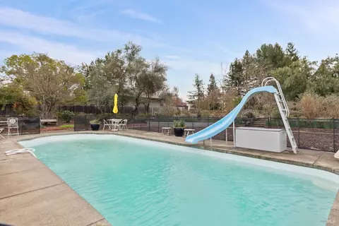 126 Merner Dr, Windsor, CA 95492 photo 29