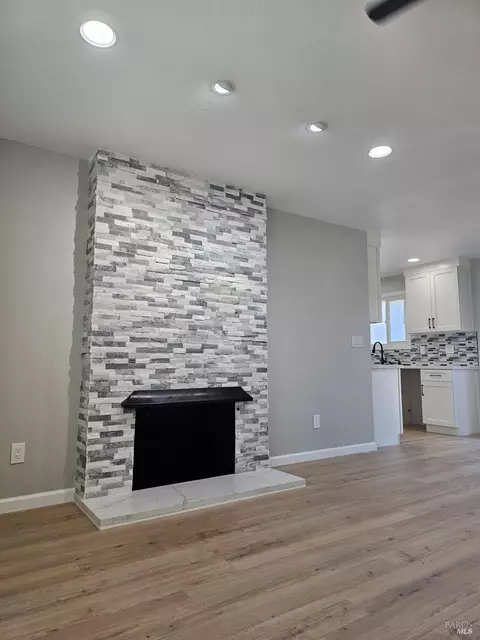 720 Utah St, Fairfield, CA 94533 photo 7