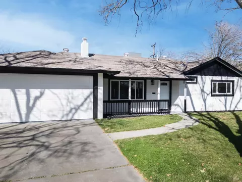 720 Utah St, Fairfield, CA 94533 photo 5