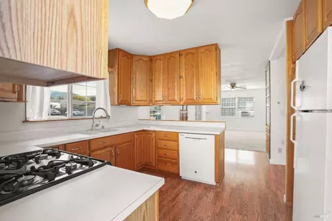 2175 Coronado Ave, Napa, CA 94559 photo 11