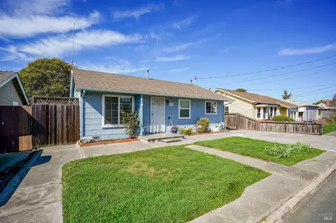 2175 Coronado Ave, Napa, CA 94559 photo 2