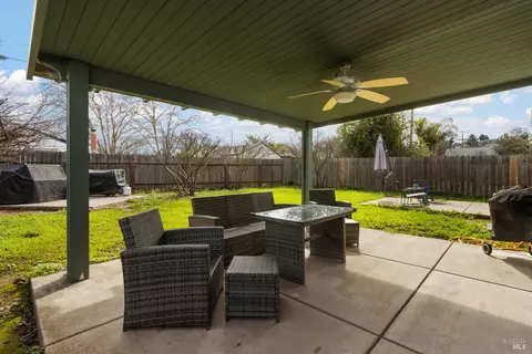 782 Beechwood Ave, Vallejo, CA 94591 photo 23