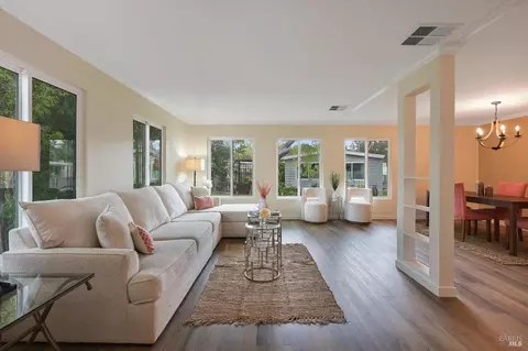 209 Barcelona Way, Novato, CA 94949