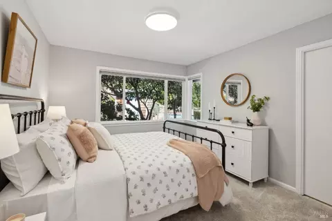 33 Wolfe Grade, Kentfield, CA 94904 photo 22