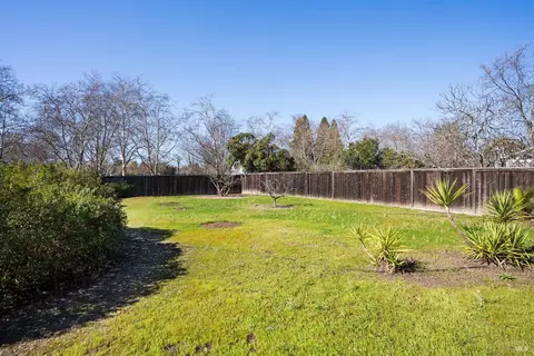 305 Windflower Ct, Windsor, CA 95492 photo 43