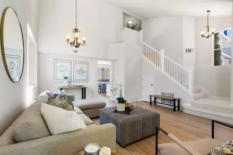 2393 Amethyst Way, Santa Rosa, CA 95404