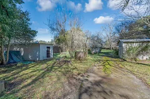 Exterior - 8580 Graton Rd, Sebastopol, CA 95472 photo 14 of 30