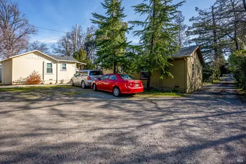 Exterior - 680 N State St, Ukiah, CA 95482 photo 4 of 4
