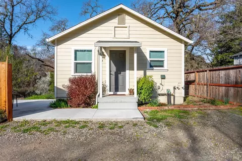 680 N State St, Ukiah, CA 95482
