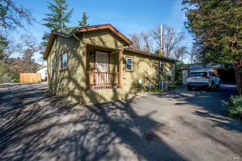 Exterior - 680 N State St, Ukiah, CA 95482 photo 2 of 4
