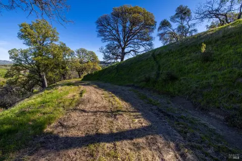 7031 Robindale Ln, Vacaville, CA 95688 photo 42