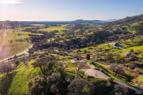 7031 Robindale Ln, Vacaville, CA 95688 photo 21