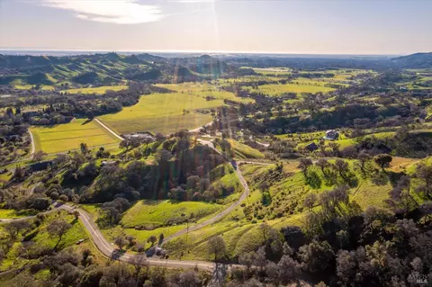 7031 Robindale Ln, Vacaville, CA 95688 photo 14