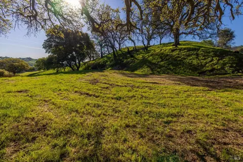 7031 Robindale Ln, Vacaville, CA 95688 photo 37