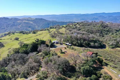 View/Area - 32400 Pine Mountain Rd, Cloverdale, CA 95425 photo 2 of 22