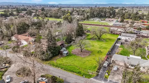 1415 Forestview Dr, Santa Rosa, CA 95401 photo 13