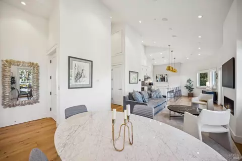 39 Crescent Ave, Sausalito, CA 94965