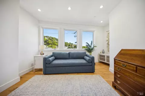 39 Crescent Ave, Sausalito, CA 94965 photo 19