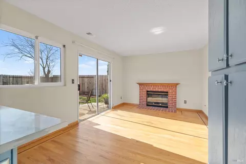 527 Cotta Ct, Vallejo, CA 94589 photo 18