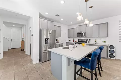 2353 White Dr, Fairfield, CA 94533 photo 13