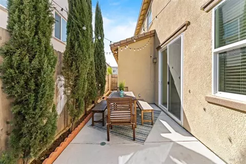 2353 White Dr, Fairfield, CA 94533 photo 29
