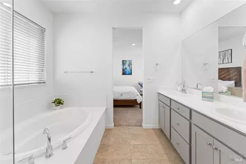 2353 White Dr, Fairfield, CA 94533 photo 50