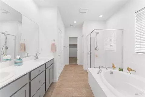 2353 White Dr, Fairfield, CA 94533 photo 46
