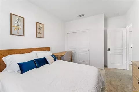 2353 White Dr, Fairfield, CA 94533 photo 32