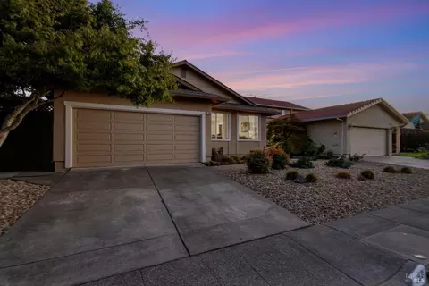 156 Banff Way, Petaluma, CA 94954
