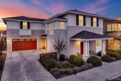 1821 Bautista Way, Petaluma, CA 94952