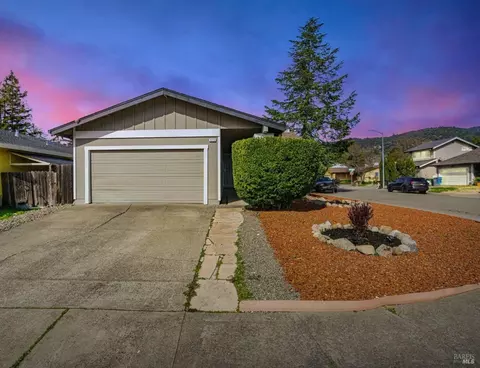 4359 Goodson Way, Rohnert Park, CA 94928